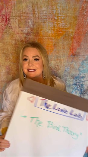 Ever heard of “bird theory”? 🐦 It’s simple: when your partner sends out a little “bird” (like sharing a story, a worry, or a random thought), do you turn toward them—or away? Every time you notice those little “birds” and respond with curiosity, you’re building trust and intimacy—one tiny moment at a time. Try it tonight: Spot your partner’s “bird” and show them you care enough to catch it. That’s where real connection starts! 💙 #LoveLab #BringBackIntimacy #RelationshipTips #EmotionalIntimacy 