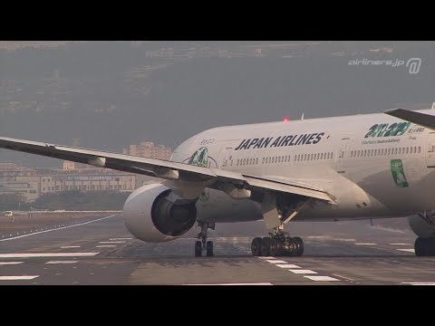 [2012 Itami (伊丹)] JAL Boeing 777-200《JL772 JA8984 ITM121101》