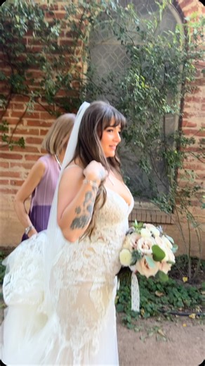 Dreaming of an intimate wedding? Our Micro Wedding Package at our private estate is the perfect choice! Unlike most venues, we welcome groups as small as 20—even on peak Saturday dates! Here’s what’s included: 🌸 Plated, multi-course meal by @cafealacarttucson including appetizers fresh baked wedding cake or dessert 🌸 Elegant china & glassware 🌸 Fresh flower centerpieces , bridal & bridesmaid bouquet & groom and best man boutonnière 🌸 Linens 🌸 Bar service & Spanish colonial bar 🌸 DJ & dance