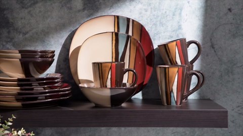 Gibson Elite Althea 16 Piece Reactive Glaze Dinnerware, Multicolor -, Service for 4 (16pcs), Red