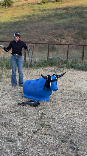 Check out 7K Roping! #chelseytrickropes #foryoupage #roping #ropingdummy #cbtrickroping | Chelsey Bushnell Trick Roping