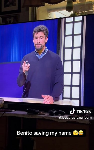 He’s hilarious 😂😂 #badbunny #snl #fyp @Bad Bunny