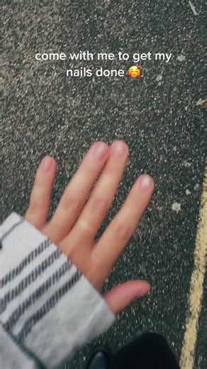 come w me to fix my boy hands lmao #fyp #nails #frenchmanicure #comewithme
