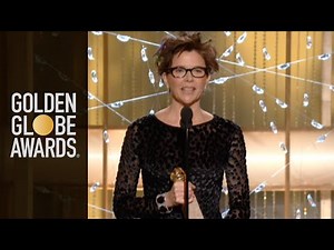 Annette Bening Wins Best Actress Motion Picture Comedy or Musical - Golden Globes 2011