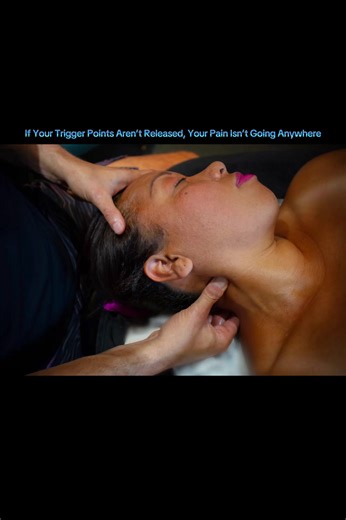 Most chronic pain isn’t “bad posture” or “getting older.” 97.9% of chronic pain is driven by overactive trigger points locked into the fascia. Read that again. You can stretch. You can rest. You can mask it with painkillers. But if the fascia and trigger points aren’t released, the pain always comes back. This is why I use advanced clinical massage with targeted trigger point work — not fluffy relaxation techniques. I go straight to the source. ✔️ Deactivate trigger points ✔️ Release restricted 