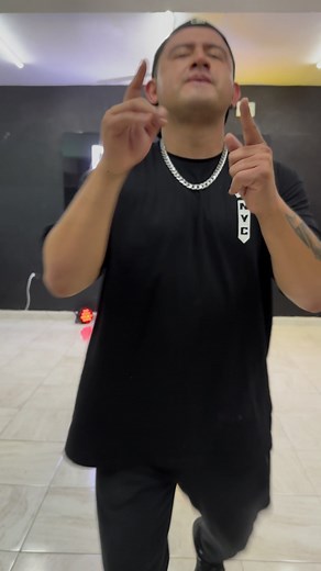 651K views · 20K reactions | Vuelta de CUMBIA #61 #cumbia #tutoriales #SONIDEROS #rikacha #facepost #trend #CDMX #cumbias #clasesdebaile #cumbiassonideras | Rikachá Dance Company | Facebook