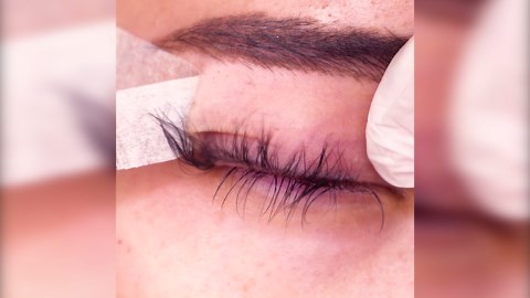 Steps to beautiful lashes