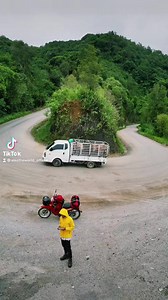 11K views · 229 reactions | ໂຄ້ງທີ່ອັນຕະລາຍທີ່ສຸດໃນລາວ The most dangerous curve in Laos | Alaotheworld | Facebook