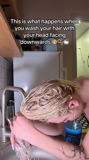 Washing Hair Downward: Benefits and Drawbacks