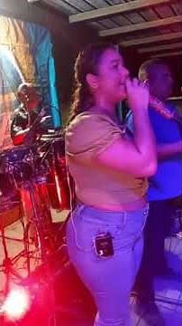 Victor Bernal, me voy para la loma azul