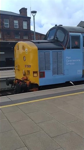 BR - Class 37 501 - Teesside Steelmaster
