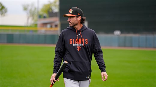 Giants manager Tony Vitello praises players for showing up early to spring training workouts