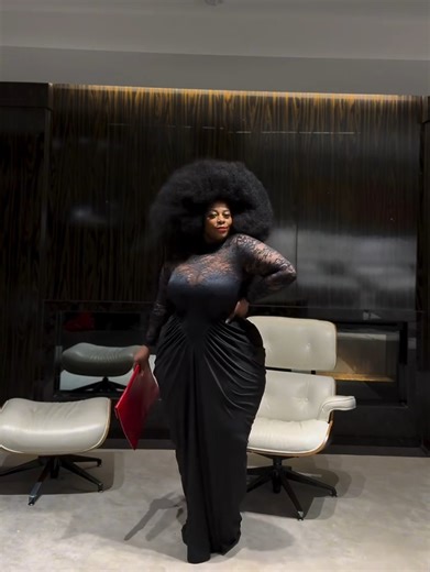 SHEIN CURVE on Instagram: "Too iconic to ignore ✨ @nakitende_esther Maweii Dress: 165855929 https://shein.top/9g3nrfg #SHEINCurve #SHEINWomen #SHEINforAll"