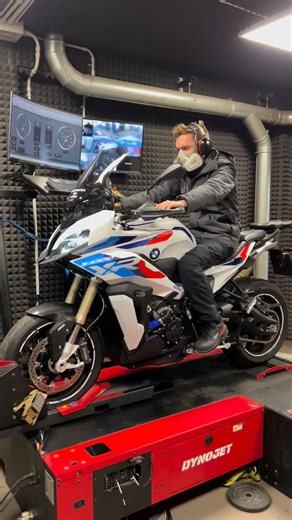 Fema Motors di Petrignani Mauro on Instagram: "🇩🇪 BMW S1000XR 2020-2023 UPGRADE ✅ AKRAPOVIC FULL EXHAUST SYSTEM ✅ SPRINTFILTER P08 AIRFILTER ✅ INTAKE FLAP REMOVED ✅ EXUP, LAMBDA, PAIR, COLD START REMOVED ✅ ECU REFLASH #bmw #bmwmotorrad #bmws1000xr #s1000xr #s1000xr_club #motorcycle #bike #tuning #dynojet #ecureflash #nuovafemamotors #femaracingteam"