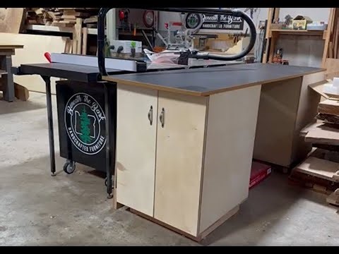 Outfit Your SawStop Saw With An Outfeed Table