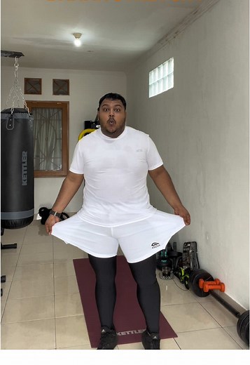 Rekomendasi Celana Olahraga untuk Lari dan Gym