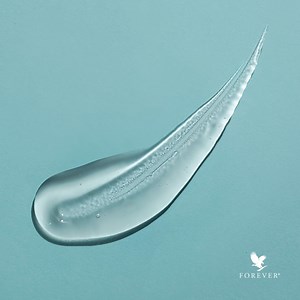 There is no logical alternative to a product that’s made for sensitive and combination skin. Don't believe us? Check out the rich vitamins, fruit extracts, and more in Forever Aloe Gel Cleanser. . . . . Forever makes no claim that its products cure or prevent any diseases or are a substitute for medical advice or therapy. Conduct a patch test if uncertain about sensitivity and consult a healthcare professional during pregnancy. Products are for external use only. | Forever Living Products Intern