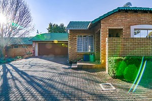 3 Bedroom Townhouse for sale in Eldoraigne - Centurion - Property24