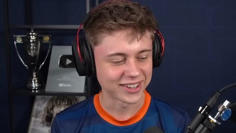 Can I go 20-0 with a pro players team + custom tactics?