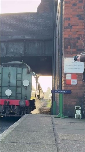 Squadron pulling into Loughborough #steam ‪@GCRofficial‬