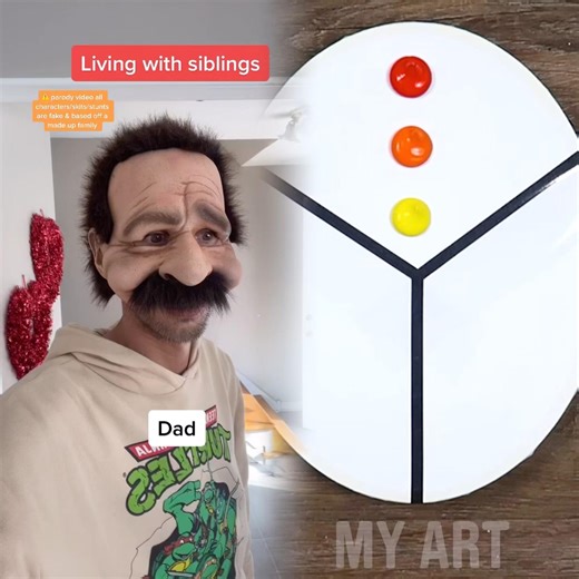 Who remembers the first time they had to hold the flashlight 🔦