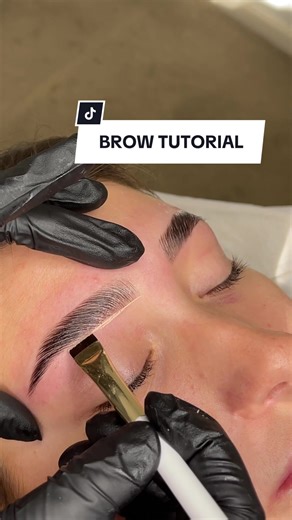 How to Achieve a Flawless Brow Highlight Easily | Brow Artist Tips