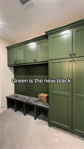 Have yall noticed more and more green paint palettes poppin’ up in your feeds? #TakeNote #GreenIsTheNewBlack #2026PaintColorTrends