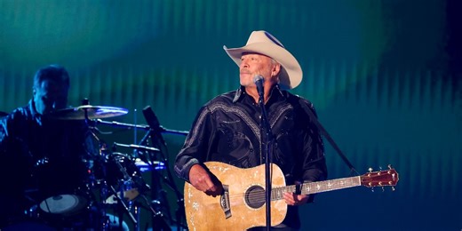 Alan Jackson Apologizes to Fans as His Final Show Sells Out Immediately