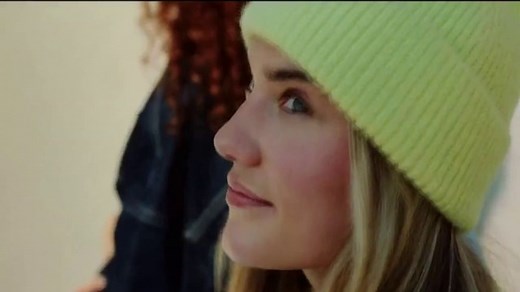 Fage Total Split Cup Yogurt TV Spot, 'Good on You' Song by Kali J
