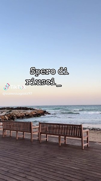 Semplicemente Zero Assoluto: Canzoni e Testi Iconici