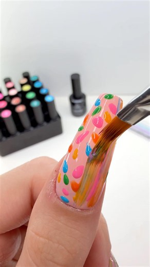 This Dot Hack Gives PERFECT Ombre Nails Every Time 🤯✨ #nails