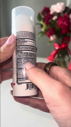 Vibriance Sheer Zinc Sunscreen up close! | Vibriance