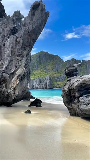 5.6K views · 112 reactions | Trascorrerete gli ultimi scampoli d'estate nella splendida isola di Shimizu? Si trova nell'arcipelago delle Filippine ❤️ | Luoghi stupendi | Facebook