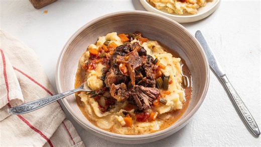 Braised oxtails and brown butter mashed potatoes recipe
