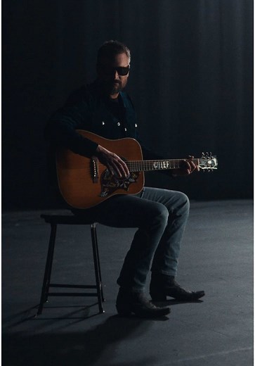 With some blue ink, a blank page and an ole six string, I bleed on paper. #newmusic #ericchurch