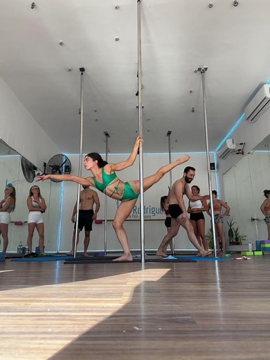 Victoria's Secret Fashion Show Training Video with Sound