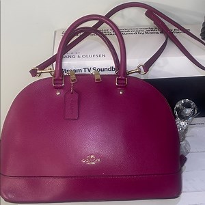 Coach Deep Fuschia Pink Leather Top Handle Satchel Handbag w/ Detachable Strap.