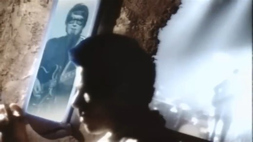 Roy Orbison – Heartbreak Radio...▶️ Listen to Music Video now: https://oldiesmusic4.greatestoldiessongs.org/roy-orbison-heartbreak-radio/?utm_source=facebook&utm_medium=dreel&utm_campaign=greatestoldieshits | Greatest Oldies Hits