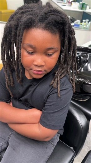 21K views · 732 reactions | Loc Transformation Locgician @janai.stylez #locgician #goodlocday #goodlocdayvibes #goodlocvibes #dmvhairstylist #locstyling #locretwist #teamgoodhair #locmaintenance #frobabies #starterlocjourney #teamnatural #locappreciation #starterlocs #locgoals #starterlocs #instantlocs #locgiciandmv #loctransformation #dmvlocs #dreadlocs #lochairstyles #dmvlocstylist #twostrandtwist | locgician | Facebook