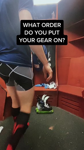 How to Put on Ice Hockey Gear: The Correct Order