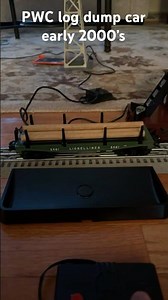 Lionel o gauge 3461 PWC log dump car