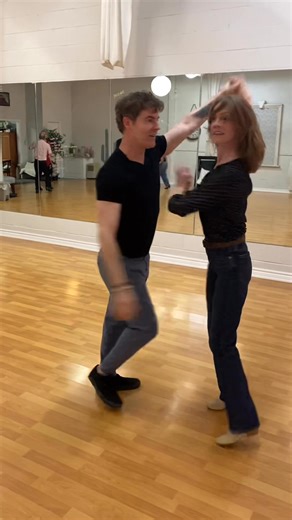 Tonight’s East Coast Swing Class! Register Or Drop In Or Subscribe For The Full Length Instructional Video And Get Access To Our Full Collection Of Step By Step Videos Click Here To Subscribe https://www.facebook.com/simplyballroom.ca/subscribe/ #dance #dancing #dancer #dancelife #ballroom #ballroomdancing #dancelesson #dancelessons #dancechallenge #dancers #dancehall #dancevideo #dancelover #danceclass #fb #fbreels #beginnerlessons #instruction #ballroom #ballroomdance #ballroomdancers #ballroo