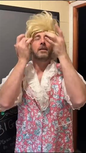 2.4K views · 12 reactions | 朗 TONIGHT'S THE NIGHT!! 朗 After weeks of rehearsals, the cast of The Silver Club are ready to take to the stage for the performance TONIGHT! Take a listen to the cast as they share their favourite parts of the rehearsals and the show  Good luck to the cast a crew for the performance!  Don't miss out, book your tickets now before it's too late! Friday 28 November 7.30pm  bit.ly/CTTheSilverClubII | Conquest Theatre | Facebook