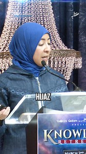 Early Quranic manuscripts, like the Hijazi script, didn't have dots or marks, so they were hard for non-Arabic speakers to read. As more people became Muslim, there was a need for easier-to-read scripts. A short excerpt by Ustadha Zainab Ansari from our previouse knowledge retreat. Inshallah Ustadha Zainab Ansari will be joining us this year, sign up today at knowledgeretreat.io | Miftaah Institute