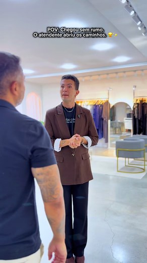 Confiava e me dei mal? Reação engraçada e comentário em português