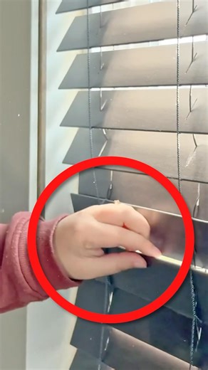 Everyone's updating their window blinds with this GENIUS hack! 😱💡