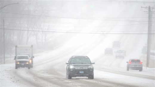 Arctic air, more snow moving to Peoria area. Here's what to expect