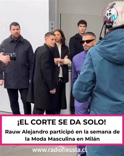 Radio Fiessta on Instagram: "Rauw Alejandro dijo presente en el exclusivo desfile de Prada, durante la Semana de la Moda Masculina de Milán. El intérprete llegó al evento luciendo un look de la nueva colección Otoño-Invierno de la marca. Su aparición no es casualidad, ya que el artista ha estado trabajando estrechamente con diversas marcas de lujo, fusionando su estética con la alta costura."