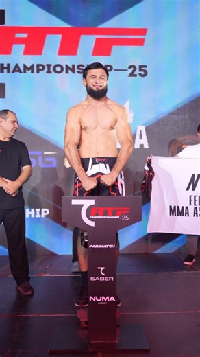 Humoyun Tuhtamuradov official on Instagram: "Raqib yo’lda biz esa o’z joyimizdamiz eng asosiysi jang o’z kuchida ertaga 22-oktabr Farg’ona Samo arenada 18:00 da barchalaringni kutamiz qiziq ishlar bo’ladi Hudo hohlasa )"