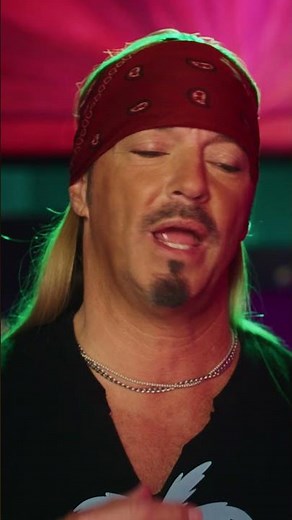 Brett Michaels on blowing up MTV's hotline in the 80s with Poison's hit song 'Talk Dirty To Me' 🎸🤩